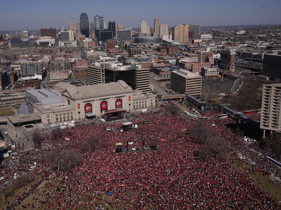 Aerial view of a plaza filled with tens of thousands of fans attending the Kansas City Chiefs celebration.