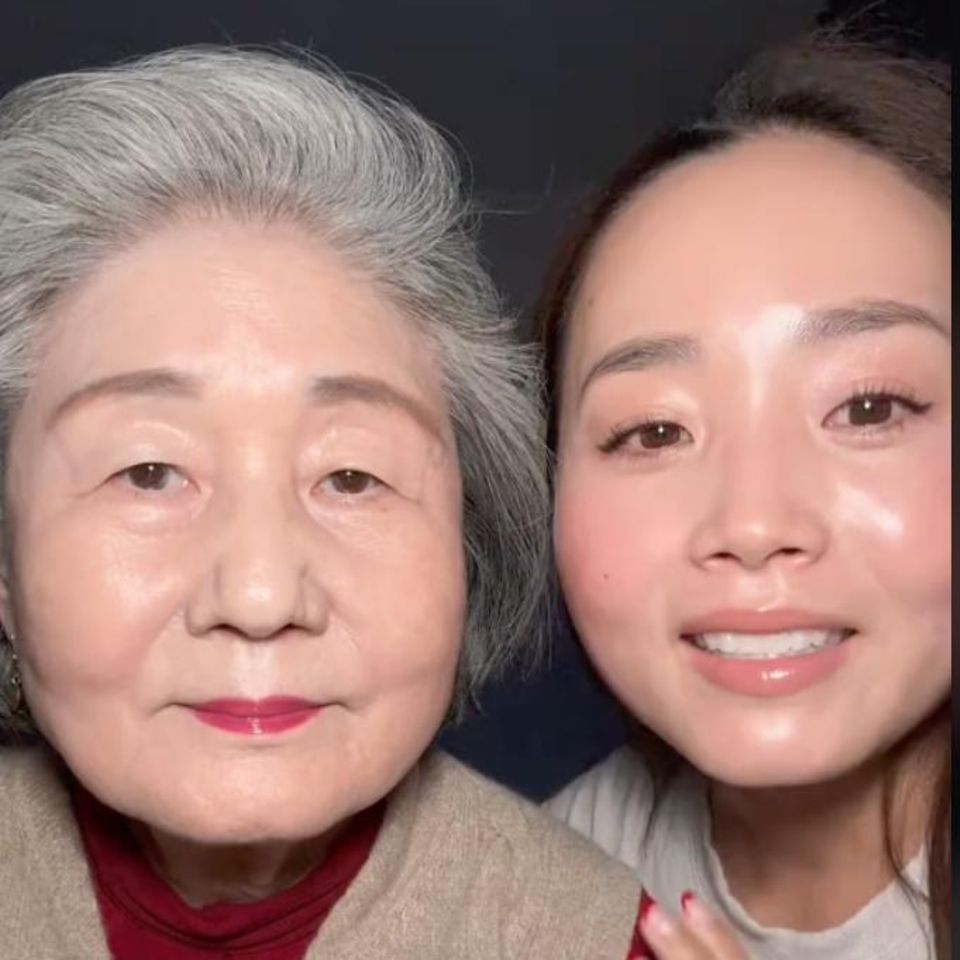 Unbelievable but true: Yuri Lee's grandmother is 80 years old and almost wrinkle-free! 