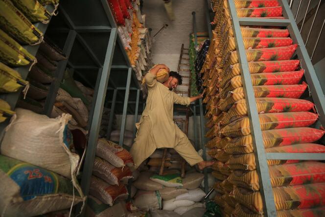 Bags of rice at a market in Peshawar (Pakistan), June 18, 2021.