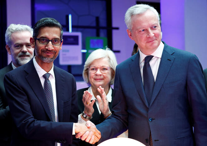 Sundar Pichai, CEO of Google, Catherine Vautrin, Minister of Labor and Bruno Le Maire, Minister of the Economy, inaugurated on Thursday February 15 a new Google center dedicated to artificial intelligence and based in Paris.