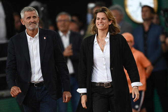 The president of the French Tennis Federation, Gilles Moretton, and the director of the Roland-Garros tournament, Amélie Mauresmo, on May 24, 2022, in Paris.