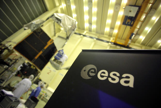 At the European Space Research and Technology Center of the European Space Agency, Noordwijk, Netherlands, in 2009. 