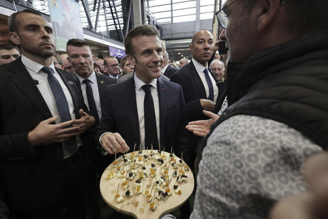 Emmanuel Macron, at the Agricultural Show, in Paris, February 24, 2024. 