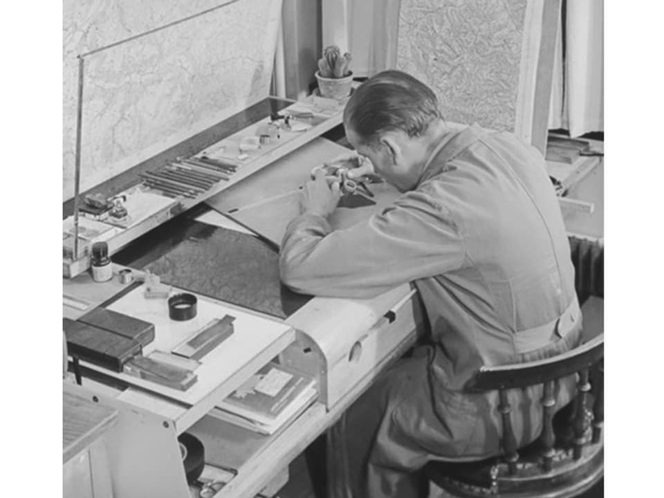 Historical image: engraver at work