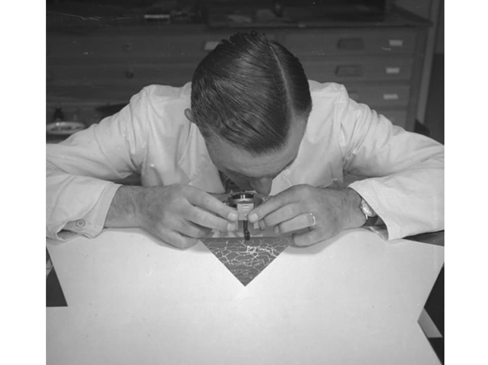 Historical image: engraver at work