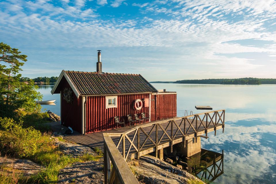 Wanderlust: A small traditional cabin in Sweden