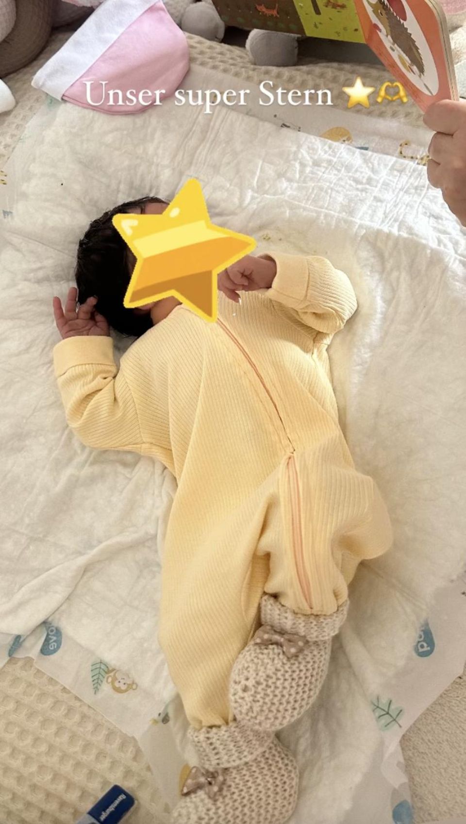 Valentin + Renata Lusin: New photo of their daughter!  The small "Great star"