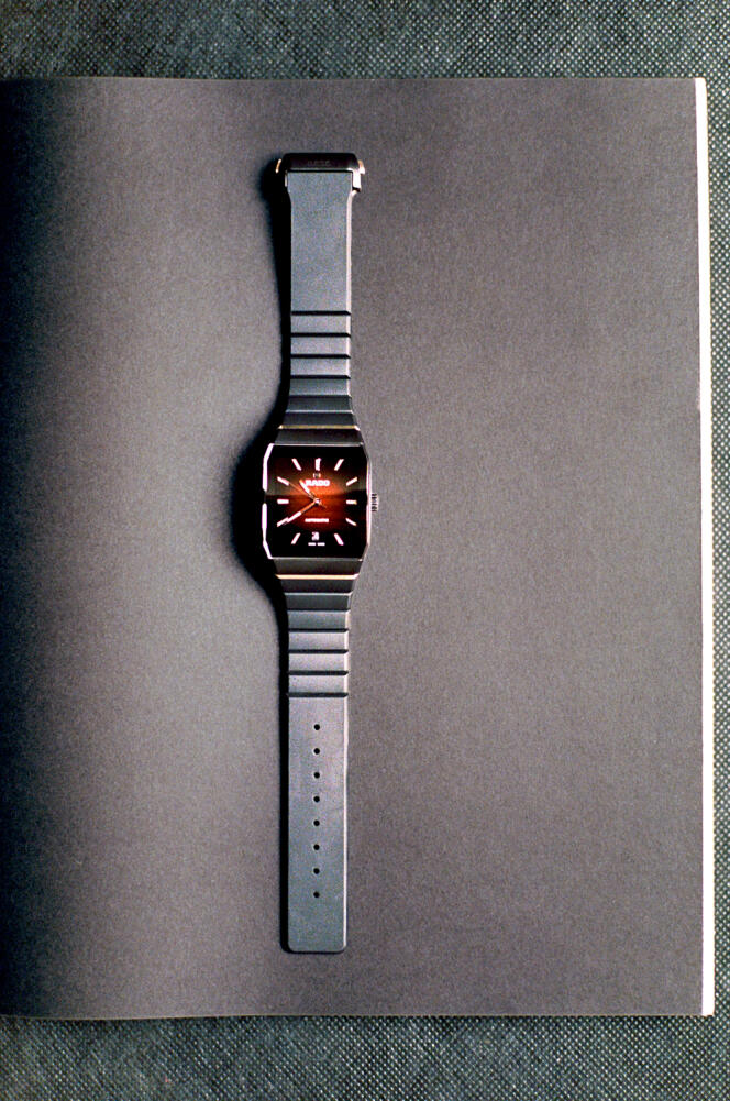 Anatom Automatic watch, High-Tech Ceramic case, stainless steel, rubber strap, Rado, €3,750. 