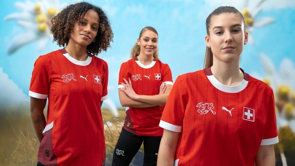 The women's national team will wear the new jerseys in their own country in 2025.