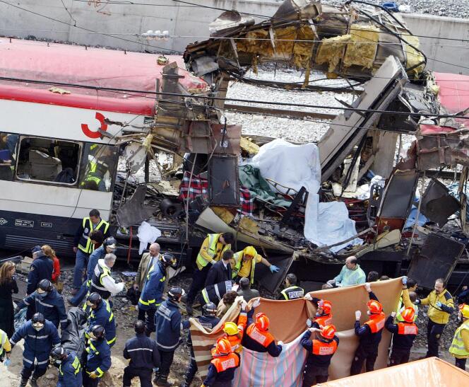 Rescue work after the attacks at Atocha station, in Madrid, March 11, 2004.