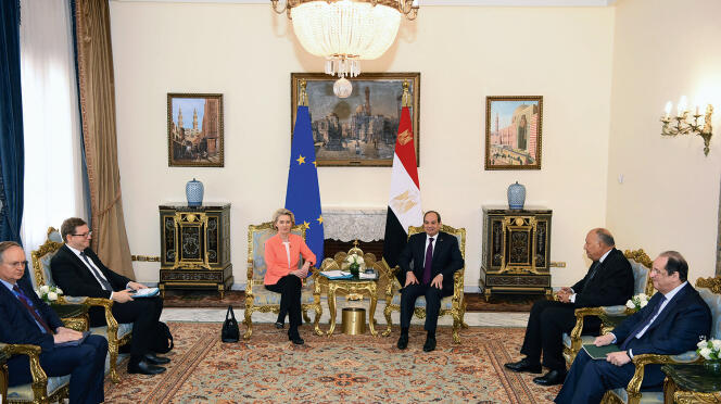 On March 17, Ursula von der Leyen was in Cairo to meet the Egyptian president.