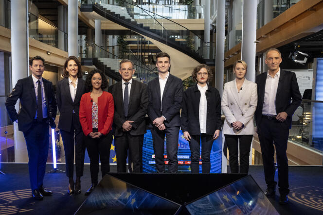 Before the first debate of the 2024 European campaign, on the Public Senate channel, from the European Parliament, March 14, 2024.