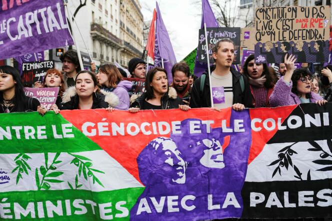 In the procession of the demonstration for International Women's Rights Day, in Paris, March 8, 2024. 
