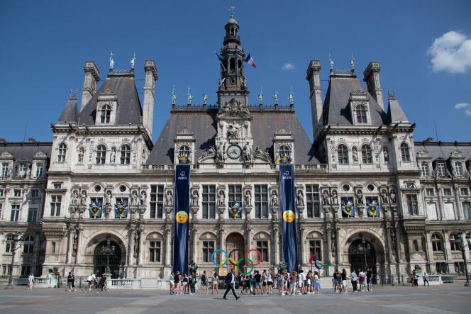 Paris City Hall, June 2023. 