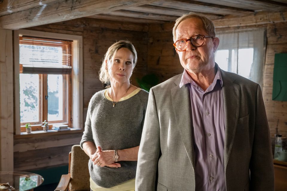 Ann-Kathrin Kramer and Harald Krassnitzer in the ZDF production "The Anders family – rose-colored glasses"