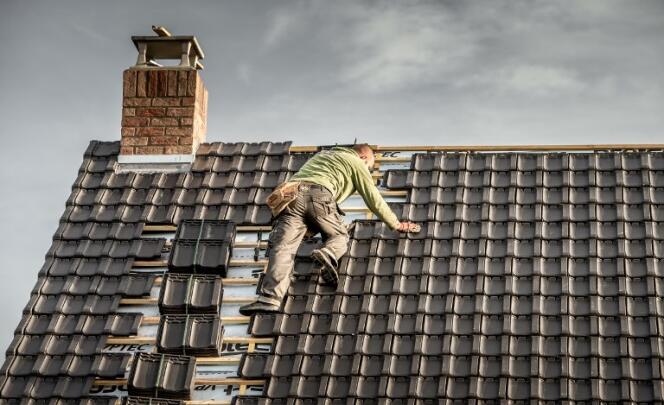 A roofer at work in the North of France, in 2015.