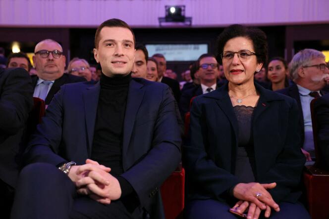 The president of the National Rally (RN), head of the list for the European elections, Jordan Bardella, alongside Malika Sorel-Sutter, during the “General States of Immigration” organized by the RN, March 26, 2024.